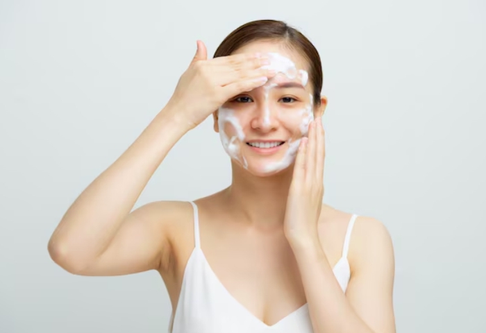 apa itu double cleansing