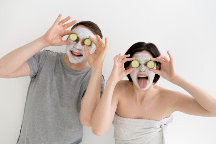 penggunaan masker wajah