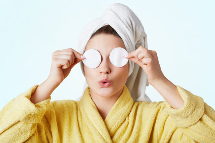 cara menghilankan mata panda