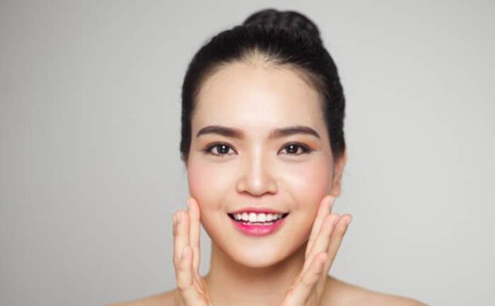 cara mengecilkan pori wajah